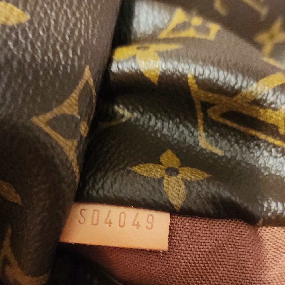 LOUIS VUITTON TOTALLY MM - Picture 15 of 17